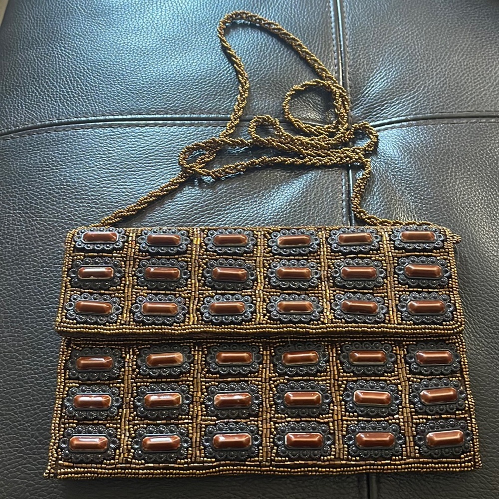 Small beaded/small stone purse